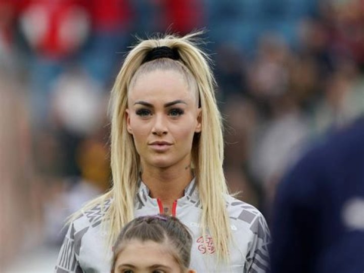 Alisha Lehmann No Makeup 2023 | Plastic Surgery And BBL