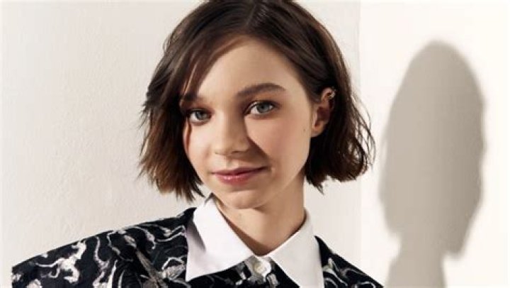 Emma Myers- Wiki, Height, Net Worth, Boyfriend, Career